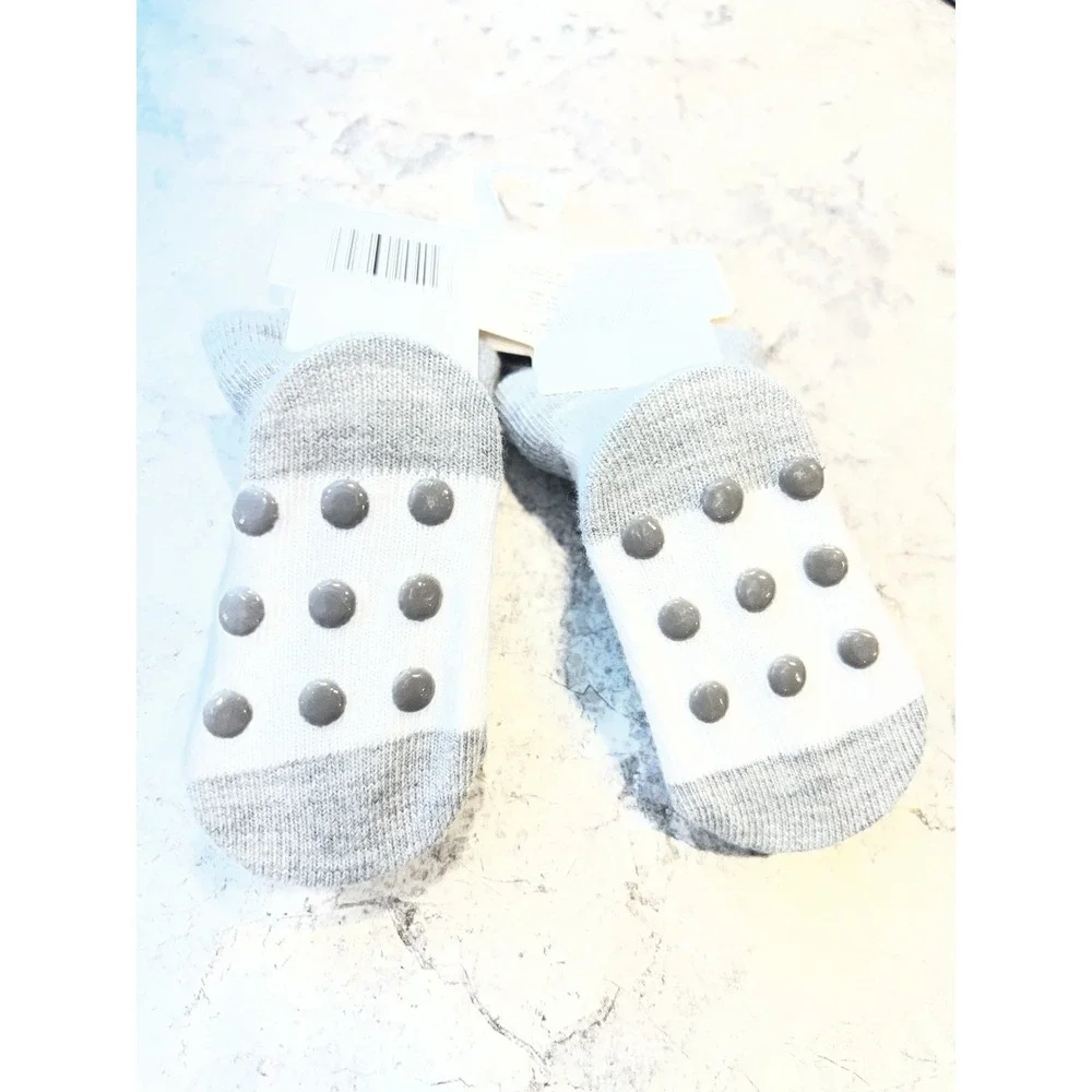 Angel of Mine Newborn Baby Booties Dinosaur Non-Slip Socks Gray White 0+ Months